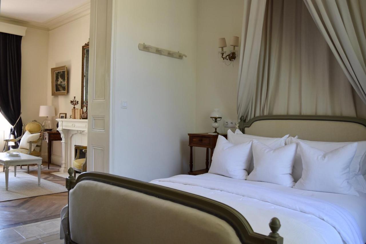 Manoir De Plaisance Panzió Benon Kültér fotó